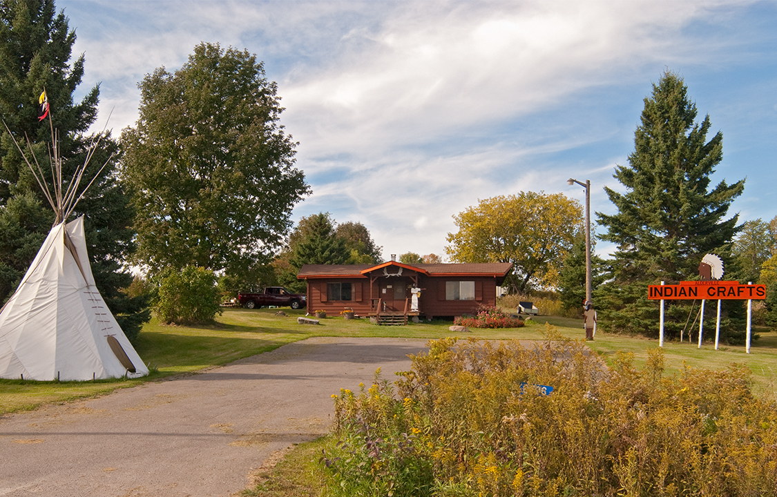 Alderville-Indian-Crafts-01-1125&times;720
