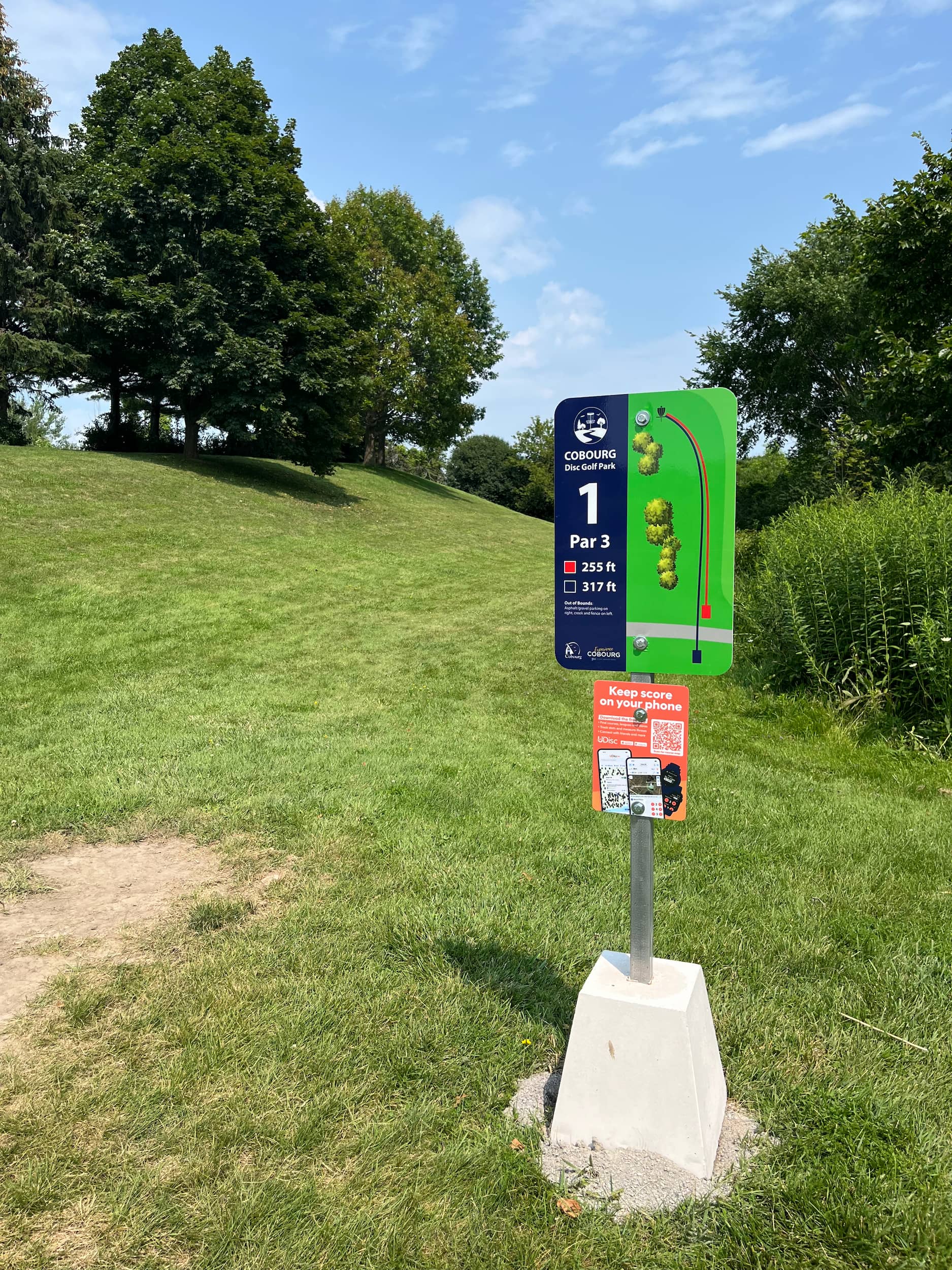 Sign at Cobourg Disc Golf Park