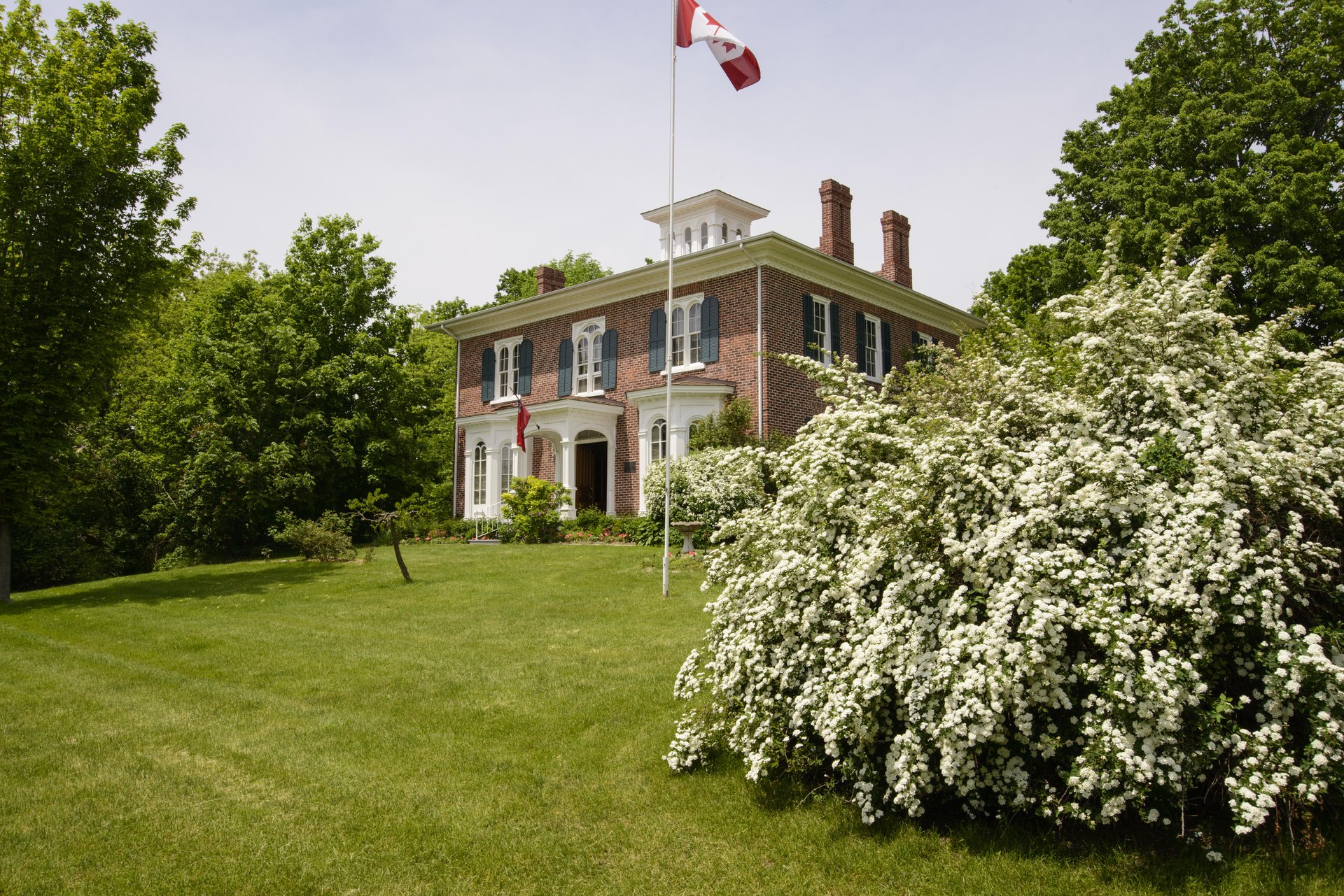 Exterior of Proctor House Museum in Brighton