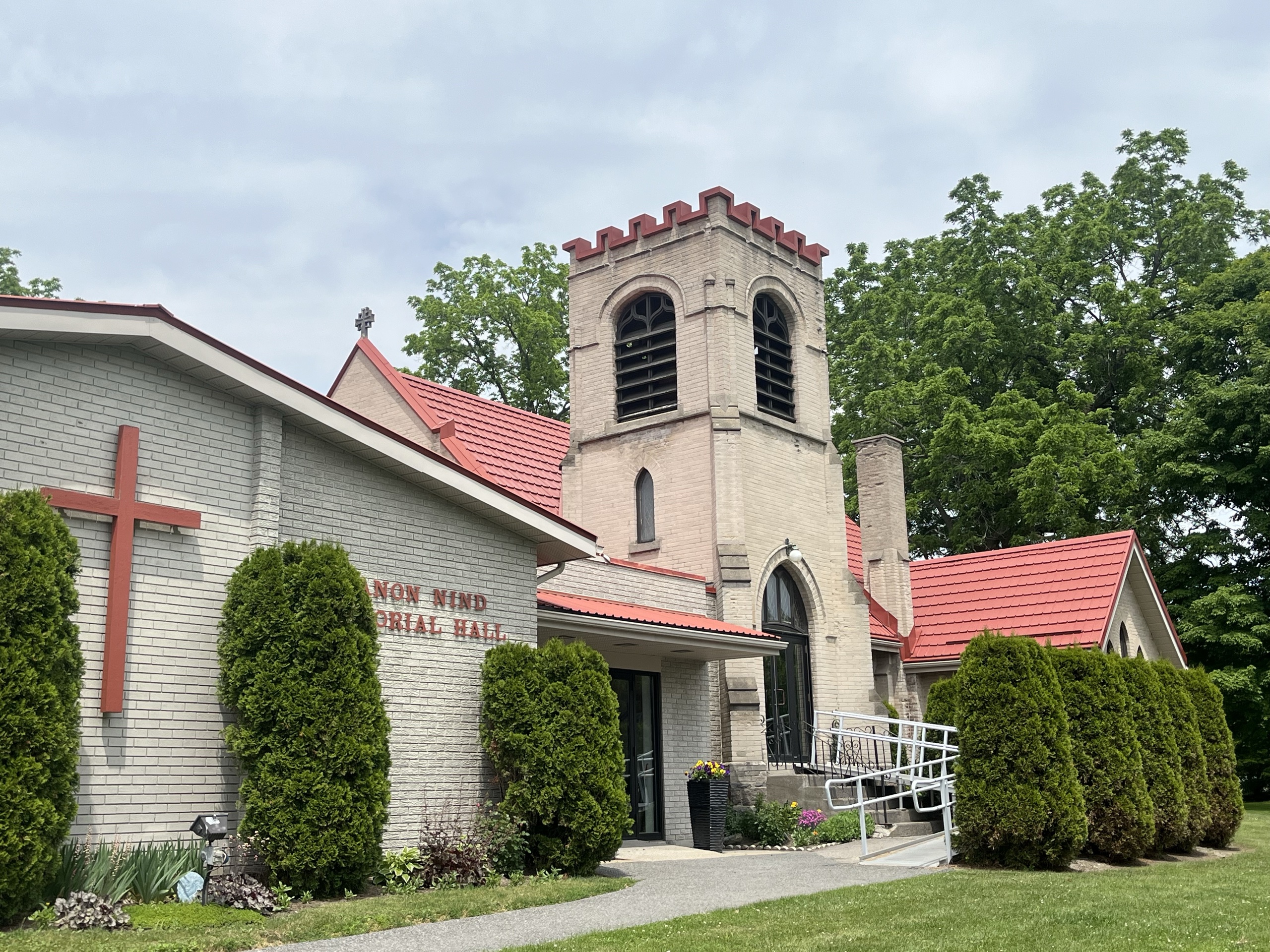 Photo of St George's Anglican Church.