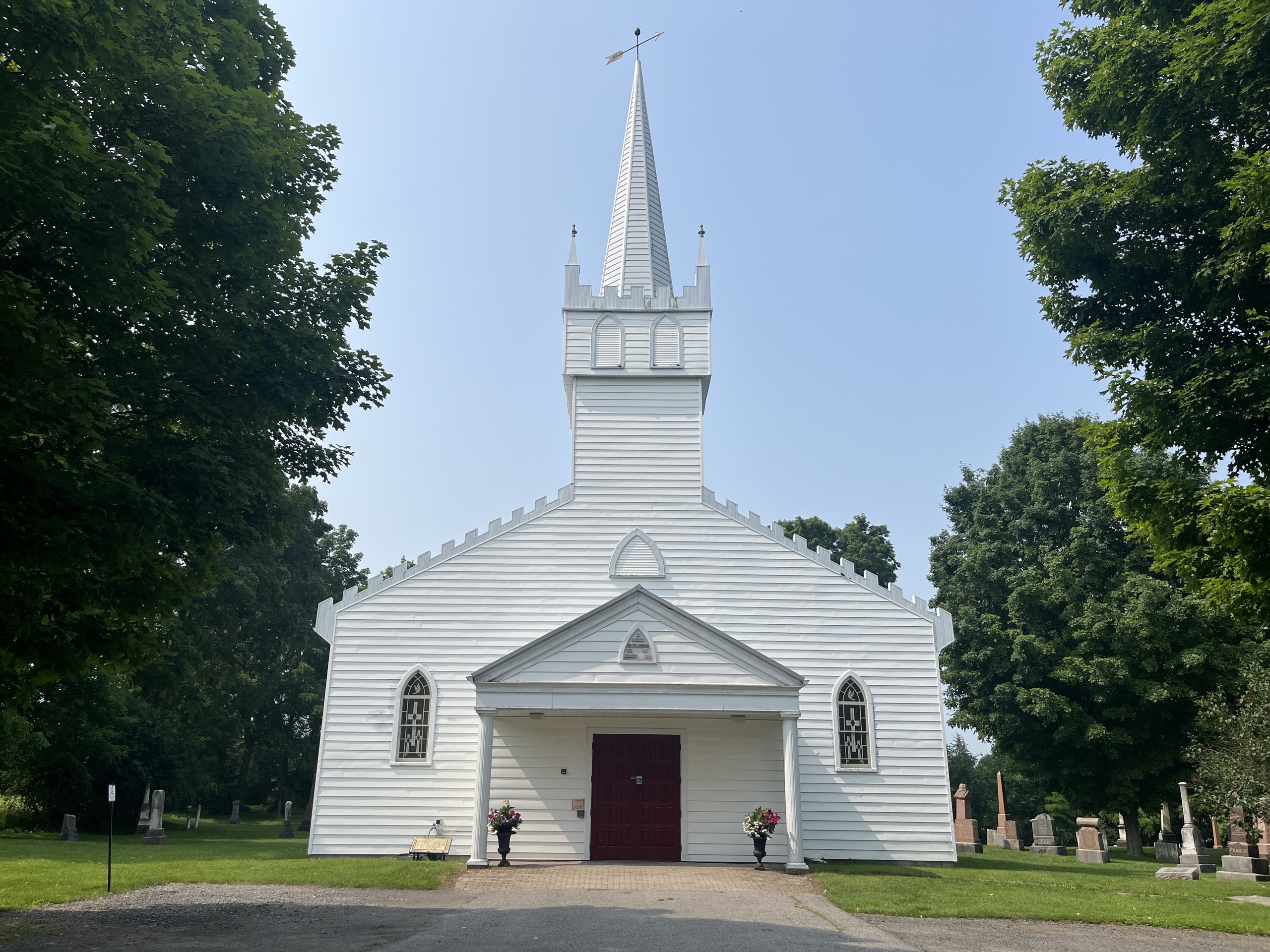 Photo of St Andrews United Church in Grafton.