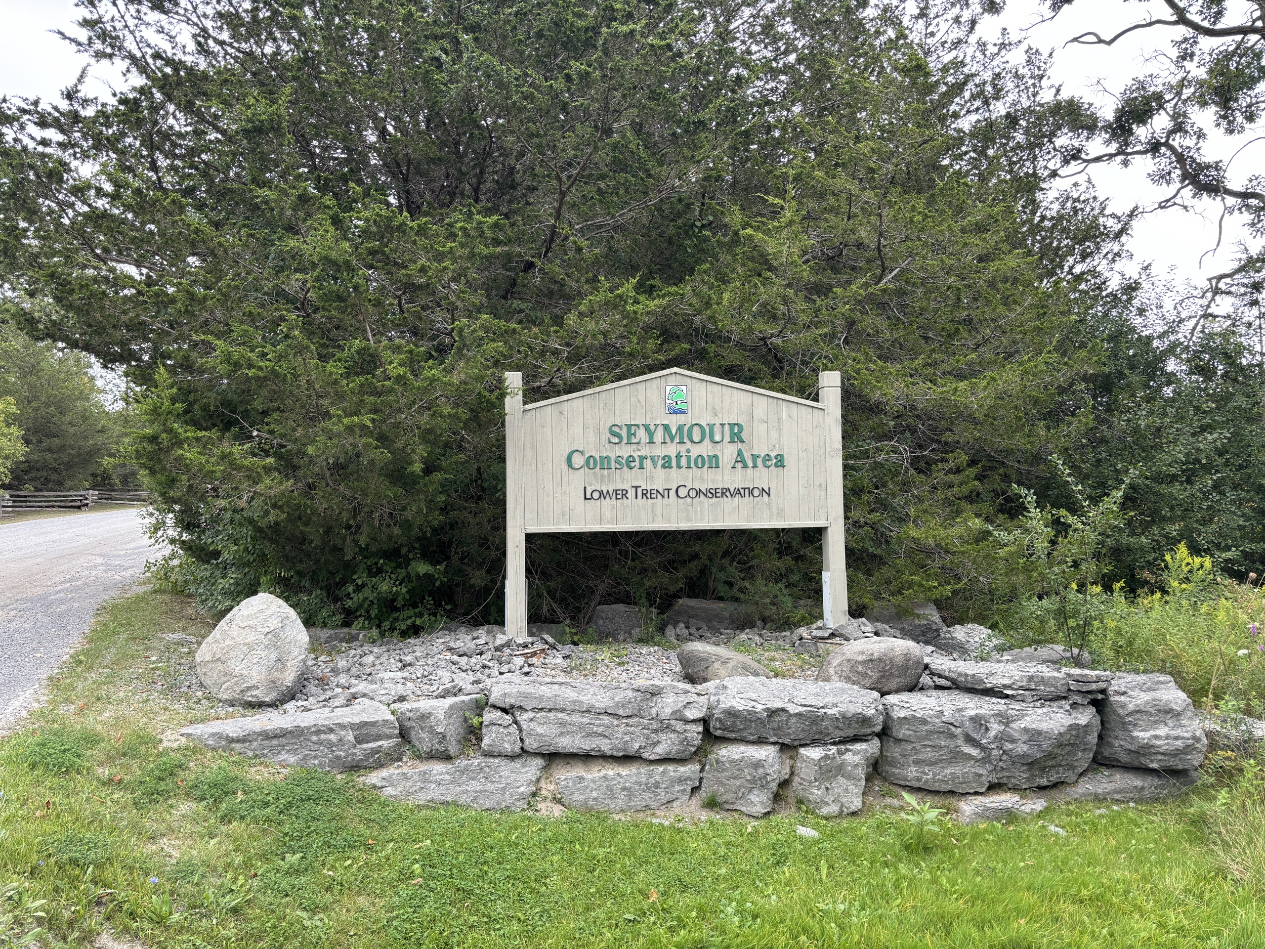 Photo of Seymour Conversation Area sign. Sign reads "Seymour Conservation Area. Lower Trent Conservation."