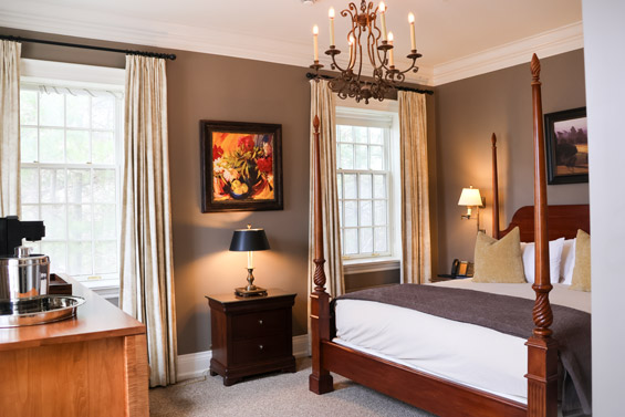 Bedroom at Petit Pont Guest House at Grafton Village Inn