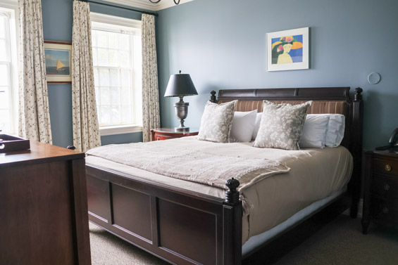 Bedroom at Petit Pont Guest House at Grafton Village Inn