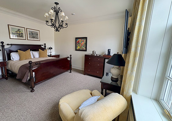 Bedroom at Petit Pont Guest House at Grafton Village Inn