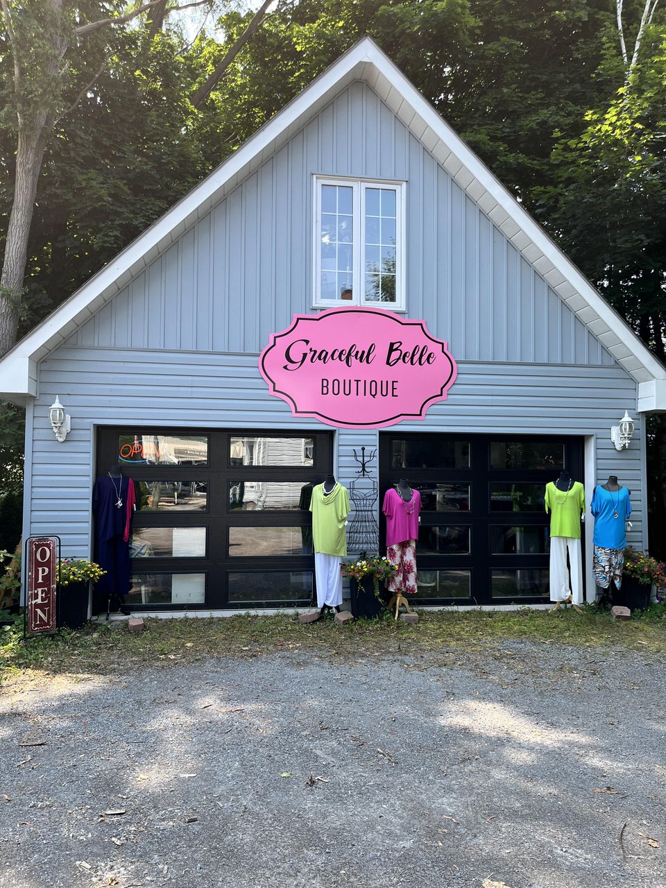 Willow Lifestyle Boutique Storefront